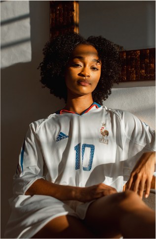 Carousels & Static Posts by Danielle Amorr