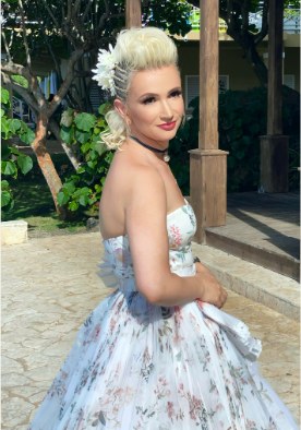 Bridal makeup by Danielle Amorr
