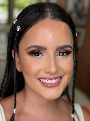 Glam makeup by Danielle Amorr
